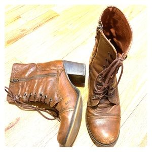 STEVE MADDEN genuine leather lace up brown boots 9